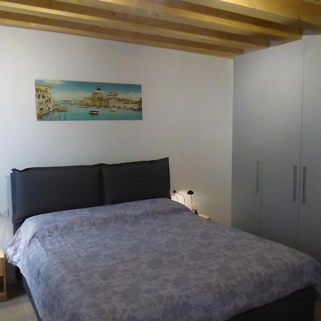 Casa Moderna A Due Passi Da Rialto Apartment Venice Exterior photo